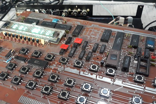 Soviet Drum Machine Repair & Reverse Engineering